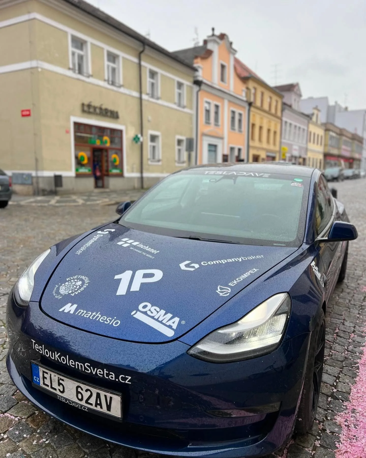 Přípravy vrcholí: Jak jsme se chystali na cestu kolem světa v elektromobilu