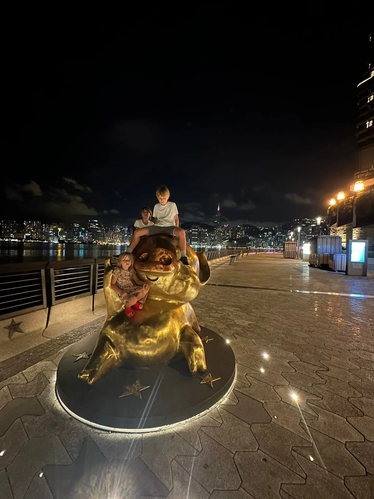 Hong Kong a čekání na čínská víza, srpen 2024 (10)