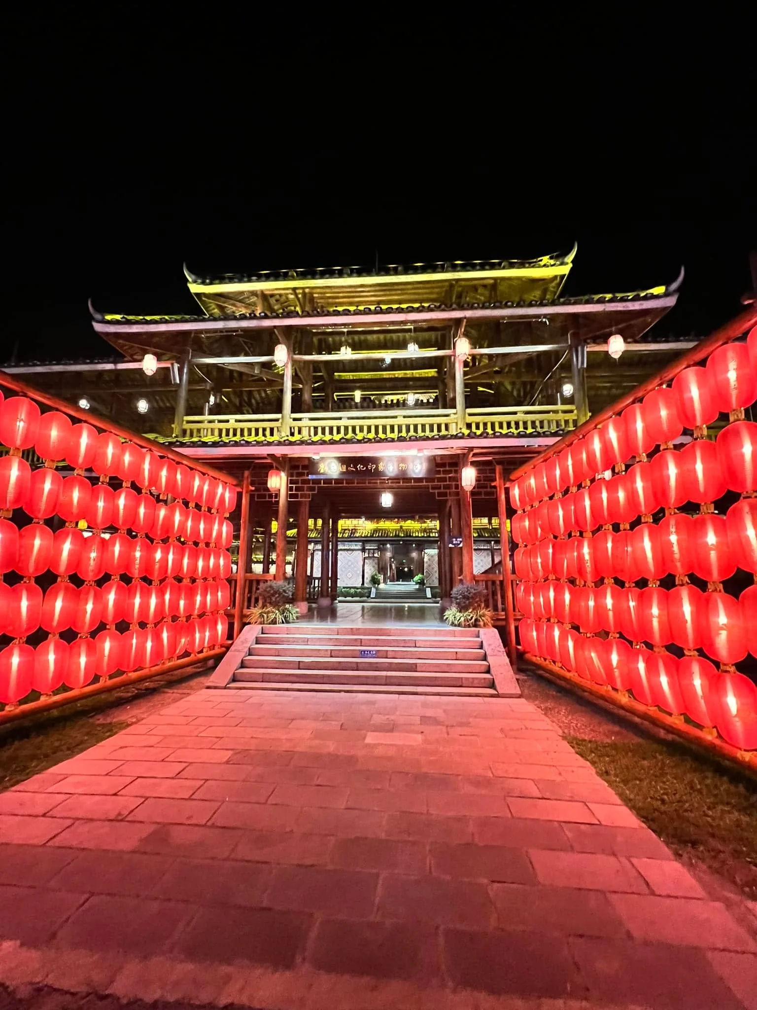 Průvodce Čínou pro elektromobilistu: WeChat, SIM, dobíjení a povolení